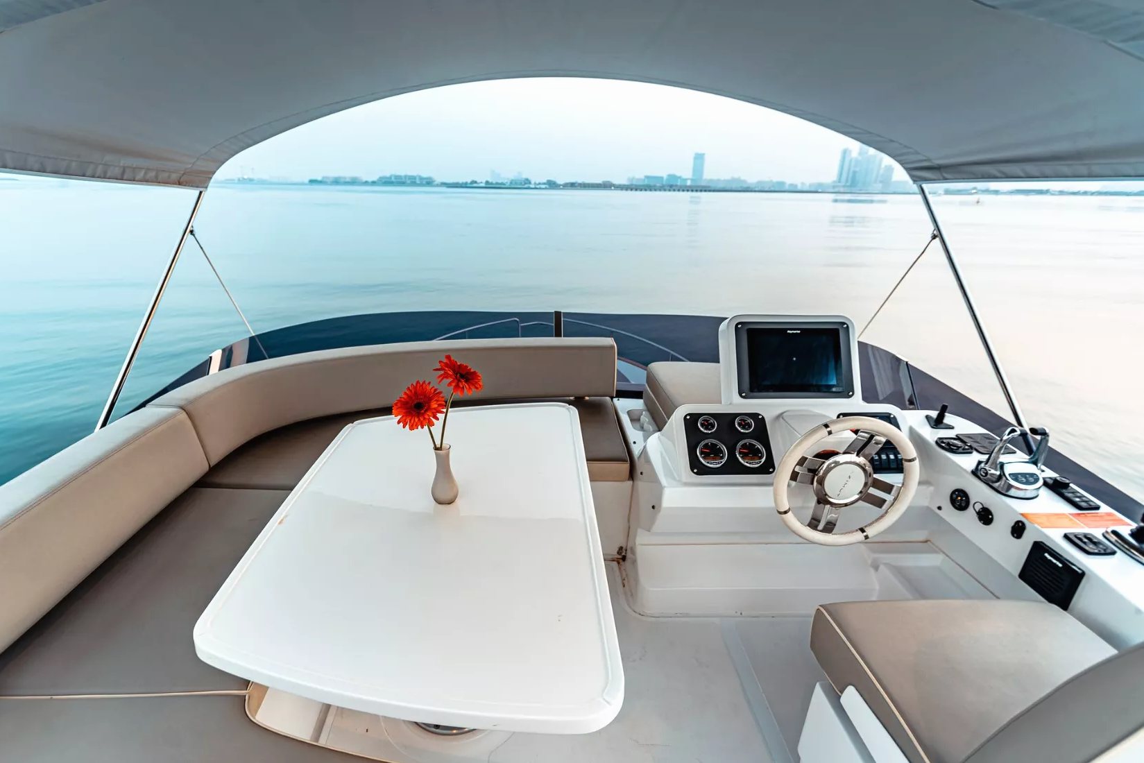 Azimut Magellano 43 ft yacht, image 9