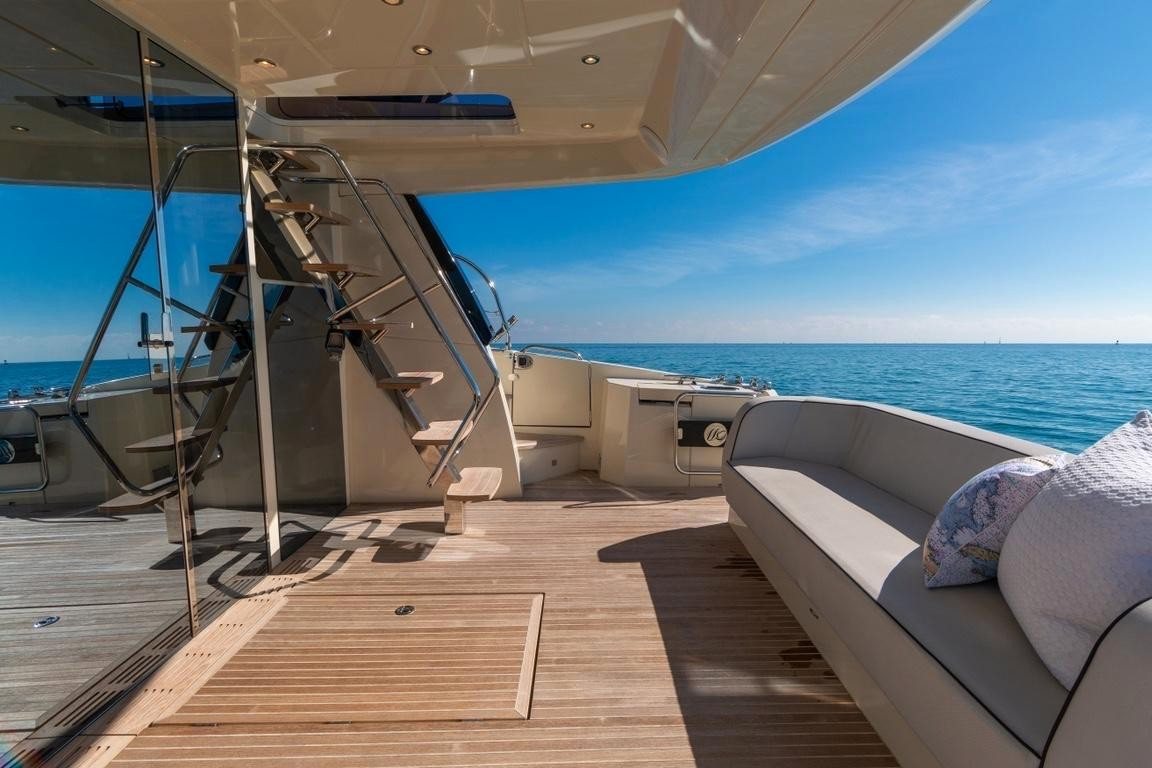 Monte Carlo 6 yacht, image 10