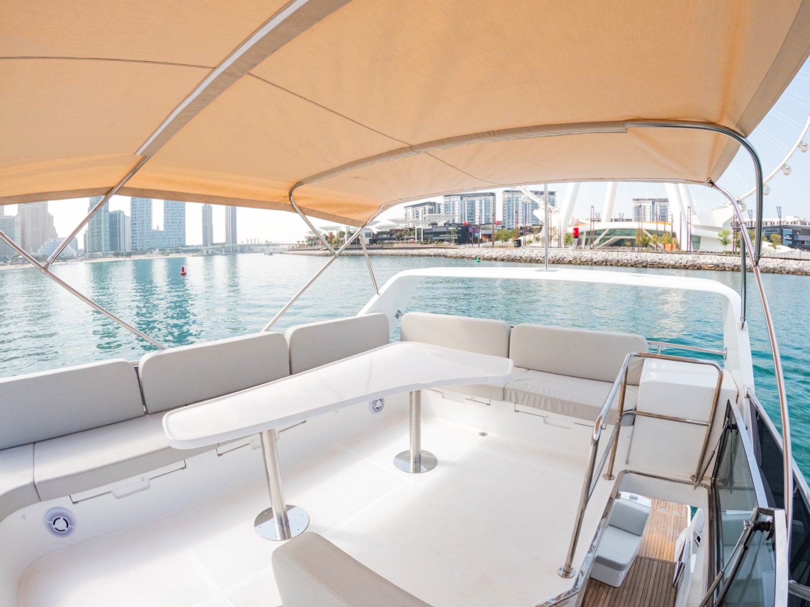 Sky Walker Uno yacht, image 3