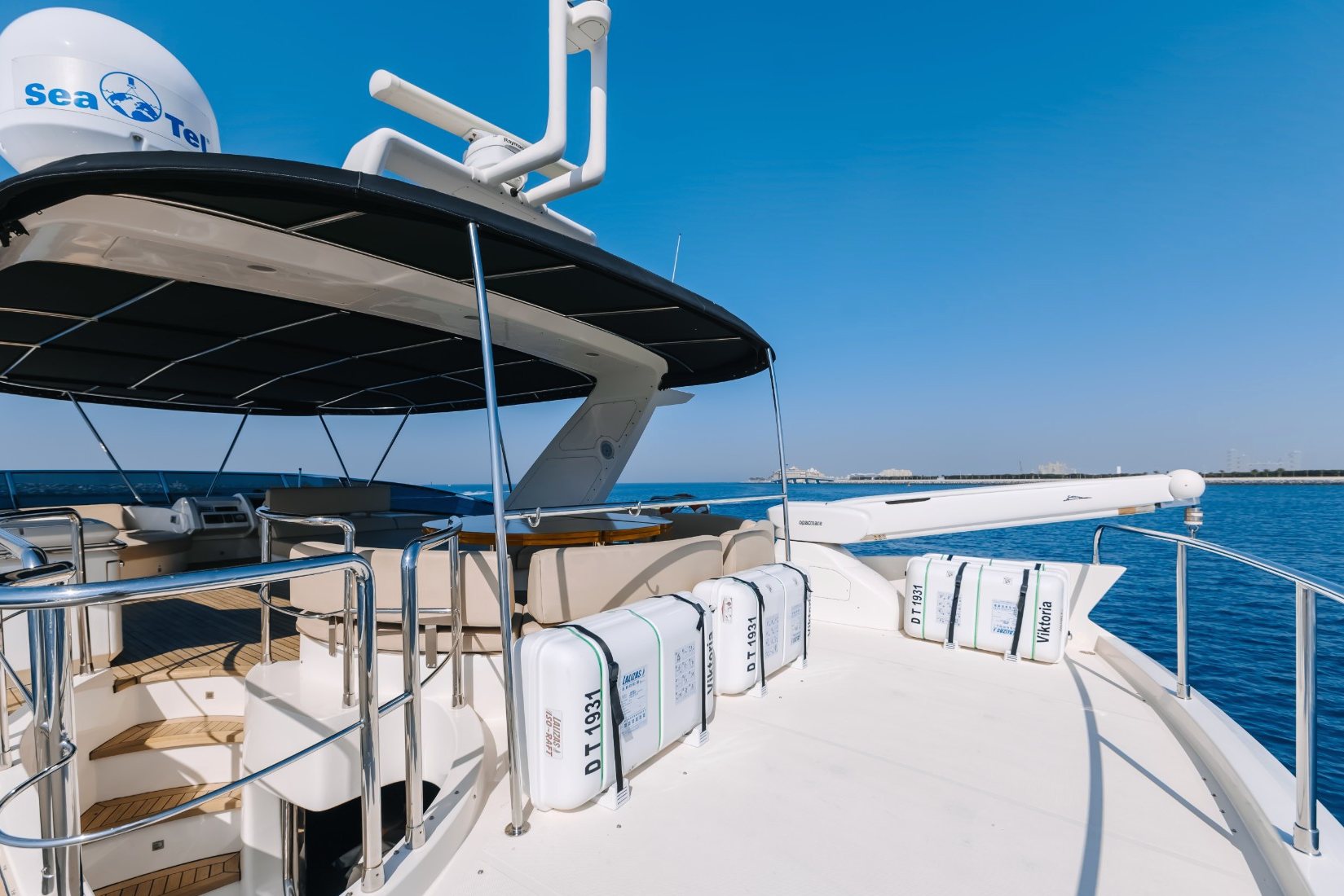 Azimut Viktoria yacht, image 15