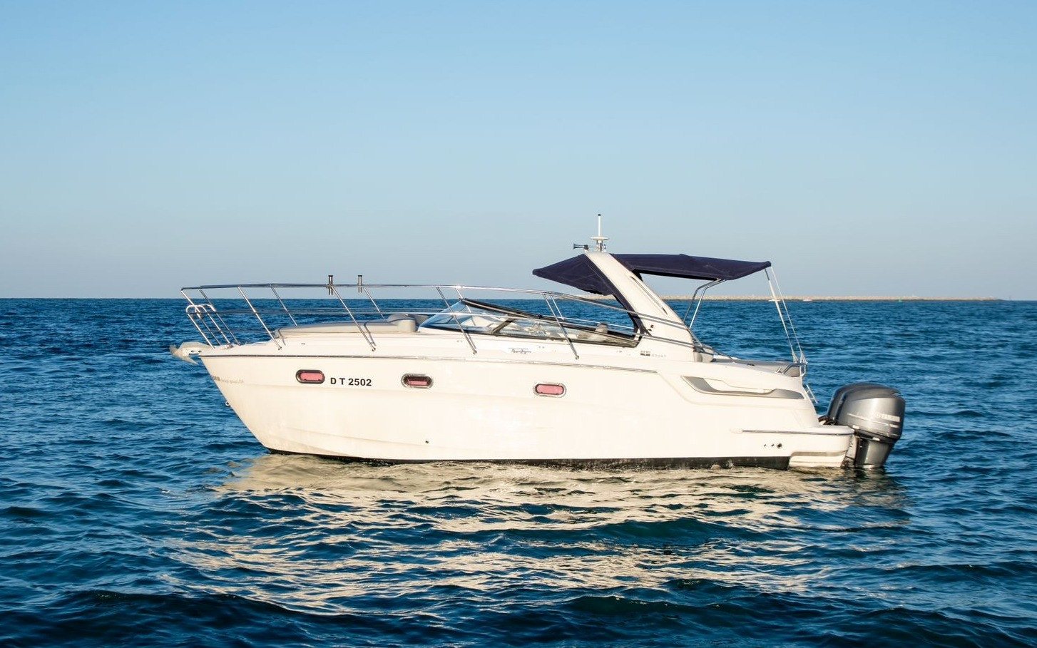 33 ft Nora