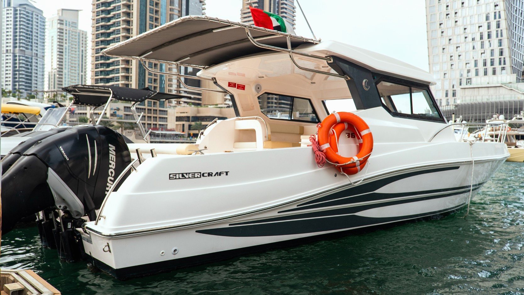 Silver Craft Thunder yacht, image 3