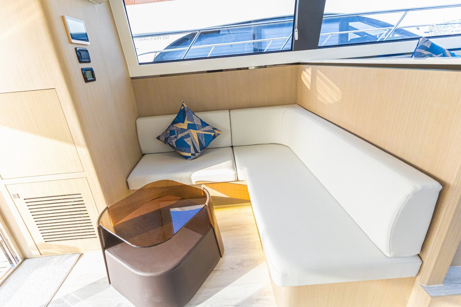 Sky Walker Axa yacht, image 4