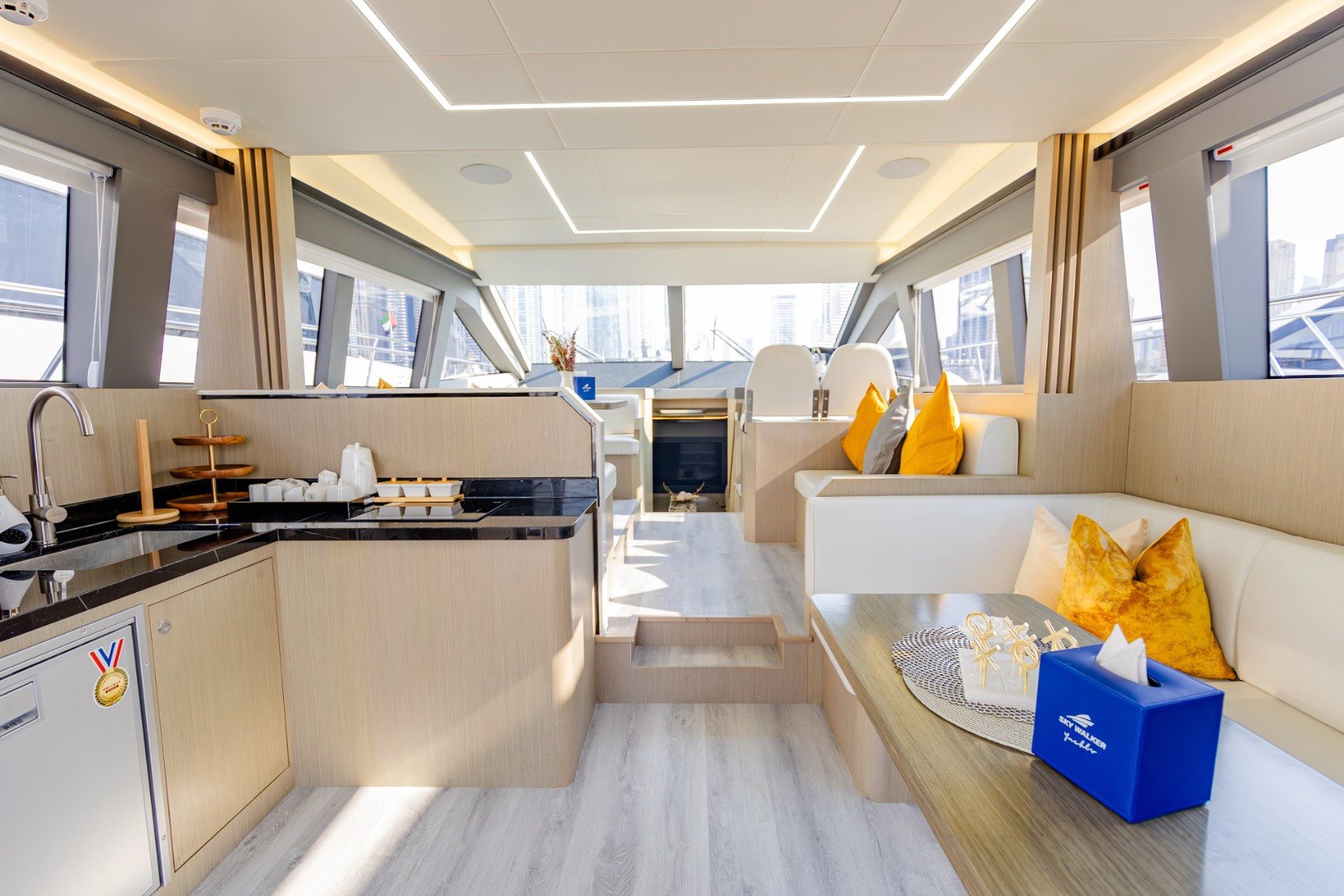 Sky Walker Kio yacht, image 8