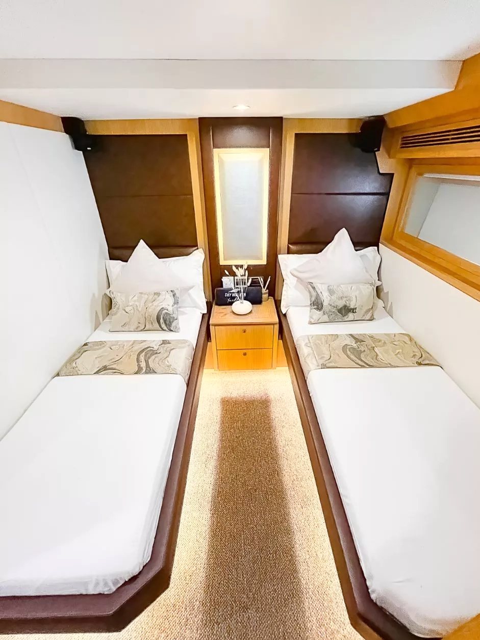 Sky Walker Astra yacht, image 6