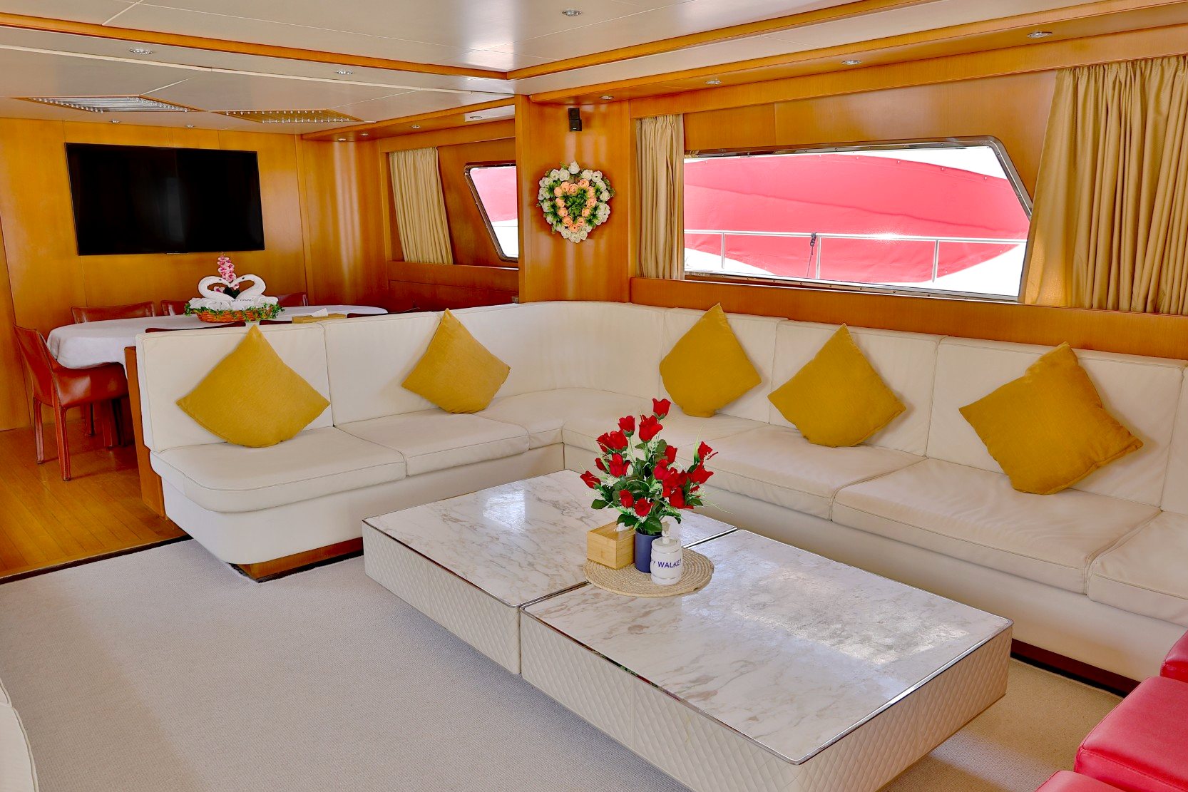 San Lorenzo yacht, image 6